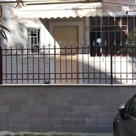 Es Apartment Tirana Kültér fotó